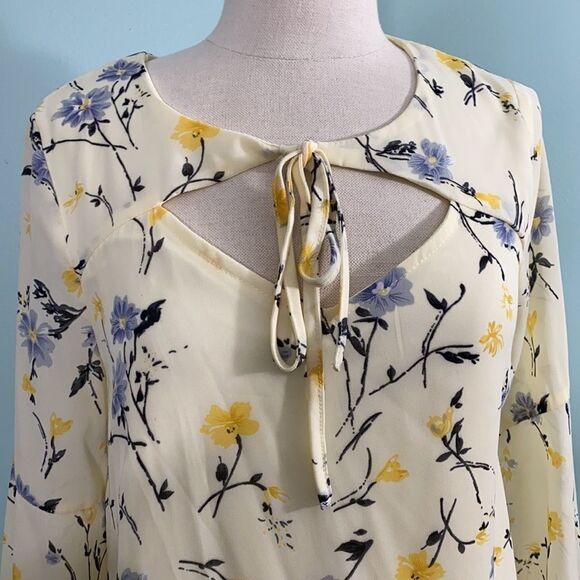 Entro Floral Tie Neck Bell Sleeve Dress - Picture 2 of 6